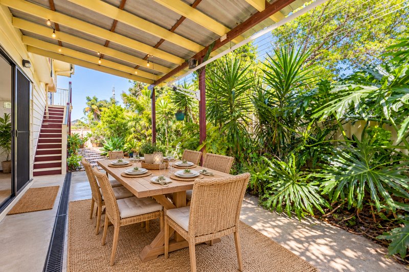 Photo - 4 Bray Court, Eagleby QLD 4207 - Image 2