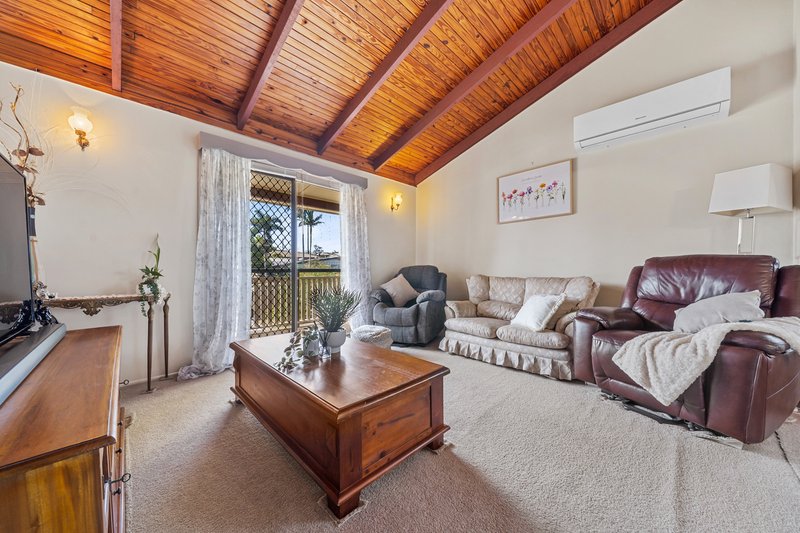 Photo - 4 Bray Court, Eagleby QLD 4207 - Image 4