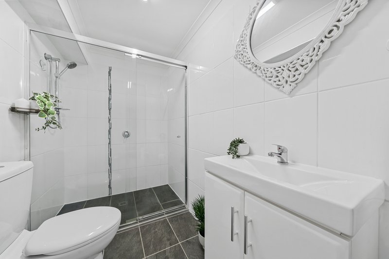 Photo - 4 Bray Court, Eagleby QLD 4207 - Image 5