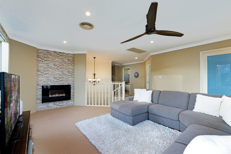 Photo - 4 Briana Court, Kellyville NSW 2155 - Image 7