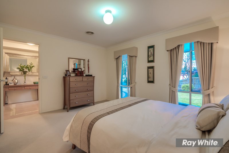 Photo - 4 Briar Court, Tarneit VIC 3029 - Image 6