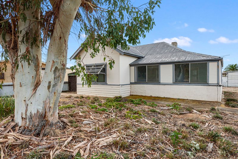 Photo - 4 Bridge Road, Ardrossan SA 5571 - Image 3