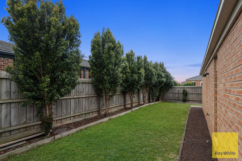 Photo - 4 Bridlepath Drive, Truganina VIC 3029 - Image 26