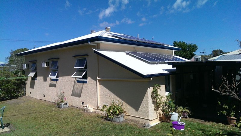 Photo - 4 Briggenshaw South, Kepnock QLD 4670 - Image 4