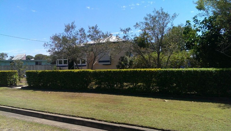 Photo - 4 Briggenshaw South, Kepnock QLD 4670 - Image 7