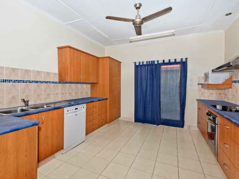 Photo - 4 Bright Avenue, Clontarf QLD 4019 - Image 5