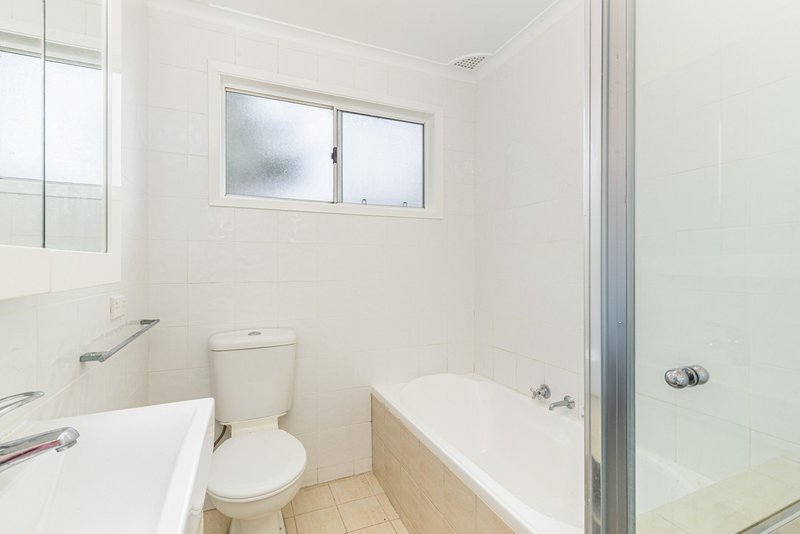 Photo - 4 Bristol Avenue, Wahroonga NSW 2076 - Image 7