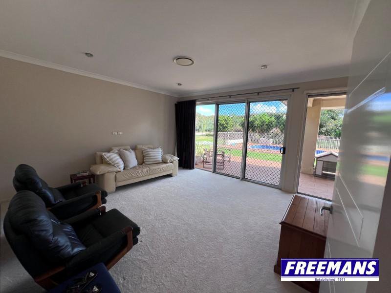 Photo - 4 Brittany Court, Kingaroy QLD 4610 - Image 11