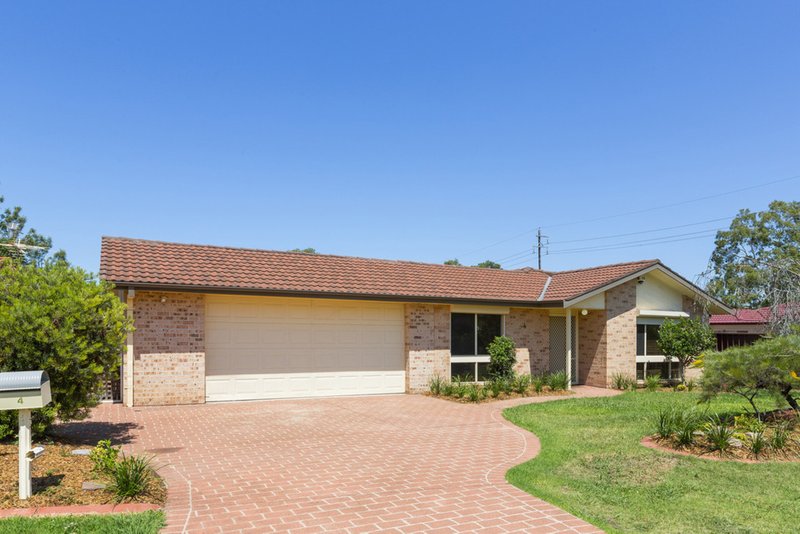 4 Britten Close, Cranebrook NSW 2749