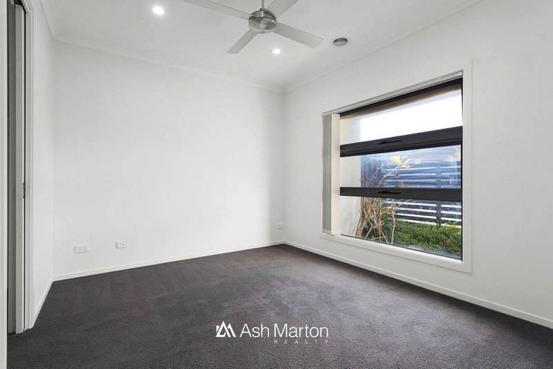Photo - 4 Brooklyn Avenue, Frankston VIC 3199 - Image 4