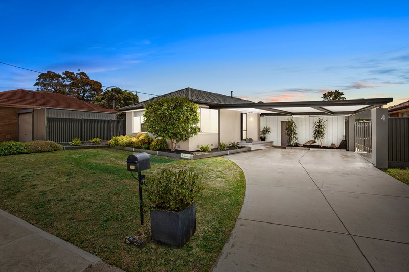 4 Brownlow Crescent, Epping VIC 3076
