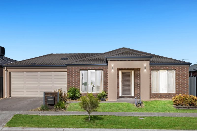 4 Brumby Street, Manor Lakes VIC 3024