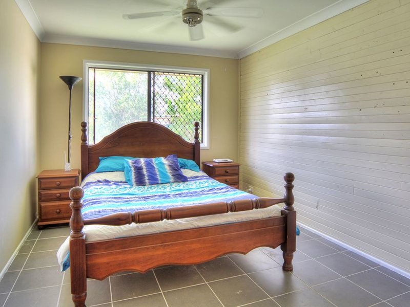 Photo - 4 Brushbox Street, Crestmead QLD 4132 - Image 6