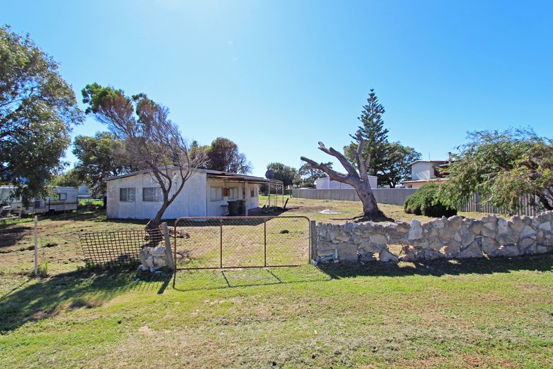 Photo - 4 Bryant Street, Green Head WA 6514 - Image 13