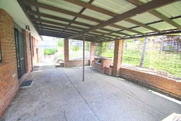 Photo - 4 Buchanan Crescent, Tewantin QLD 4565 - Image 11