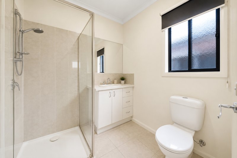 Photo - 4 Bunker Circuit, Deer Park VIC 3023 - Image 16