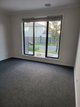 Photo - 4 Bunting Crescent, Kalkallo VIC 3064 - Image 7