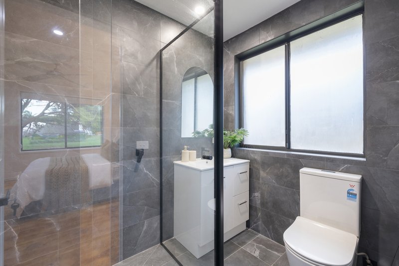 Photo - 4 Bunurong Place, Cranbourne VIC 3977 - Image 17