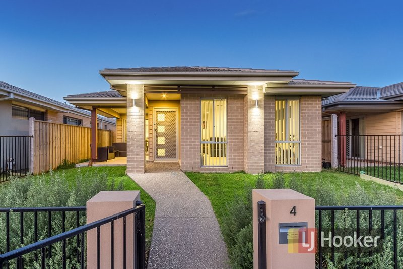 4 Bunyip Lane, Clyde North VIC 3978