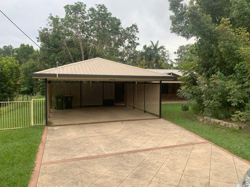 4 Burbury Road, Morayfield QLD 4506