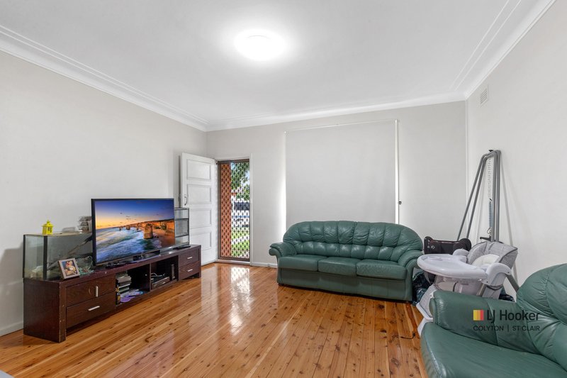 Photo - 4 Burford Street, Colyton NSW 2760 - Image 2