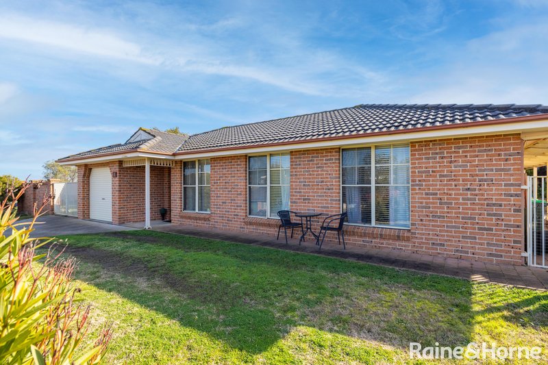 4 Burgess Place, Windradyne NSW 2795