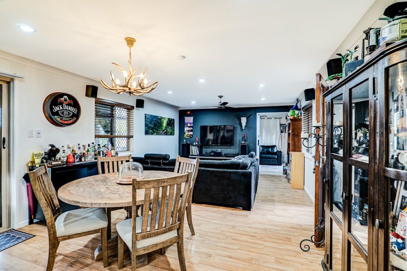 Photo - 4 Burnham Street, Forest Hill QLD 4342 - Image 9