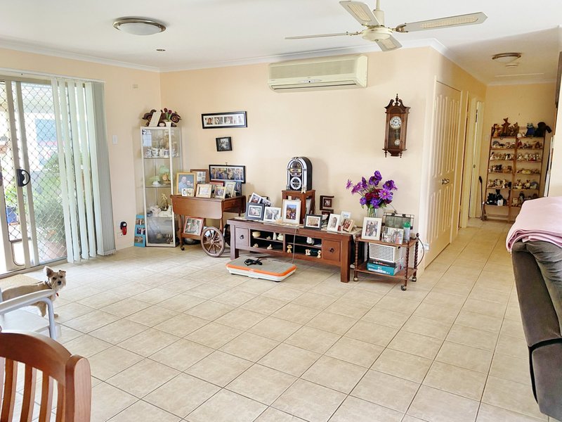 Photo - 4 Burns Crescent, Wondai QLD 4606 - Image 3