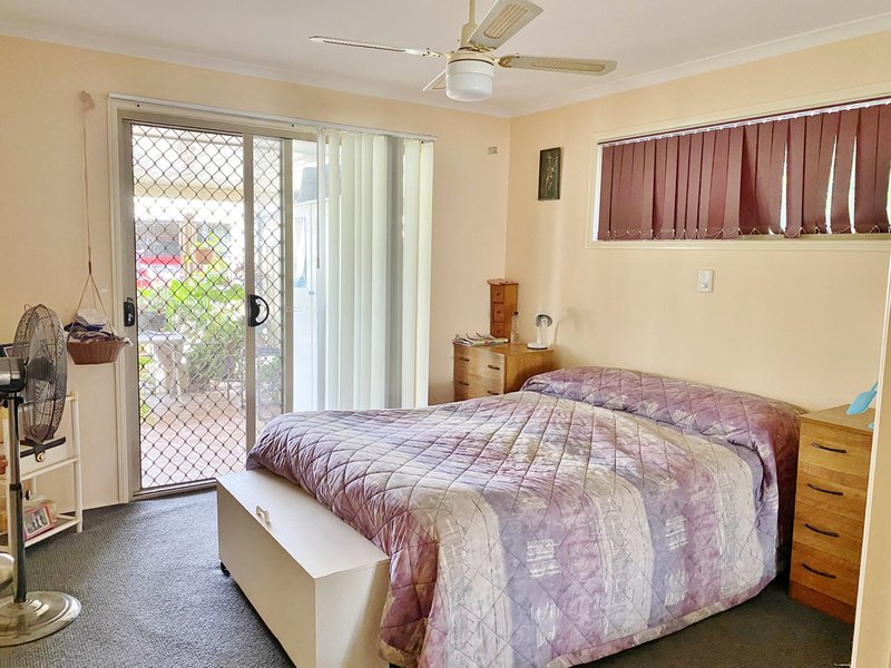 Photo - 4 Burns Crescent, Wondai QLD 4606 - Image 8