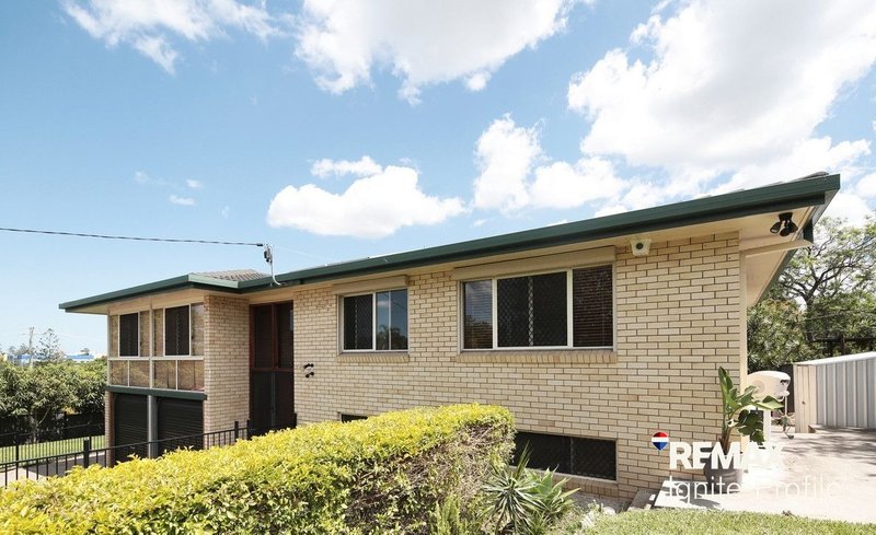 Photo - 4 Burrendah Road, Jindalee QLD 4074 - Image 2