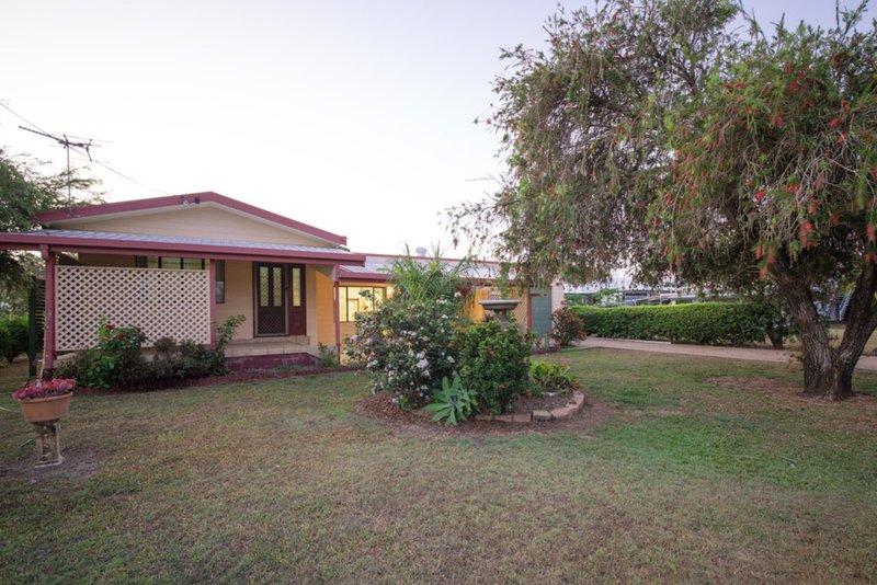 Photo - 4 Burton Street, Midge Point QLD 4799 - Image 4