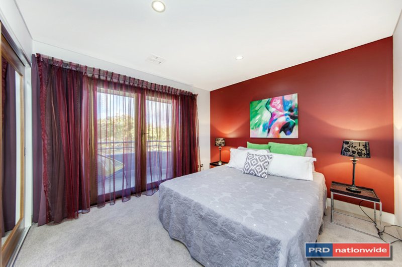 Photo - 4 Buscombe Street, Forde ACT 2914 - Image 12