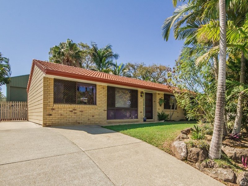 Photo - 4 Bushtree Court, Burleigh Waters QLD 4220 - Image 2