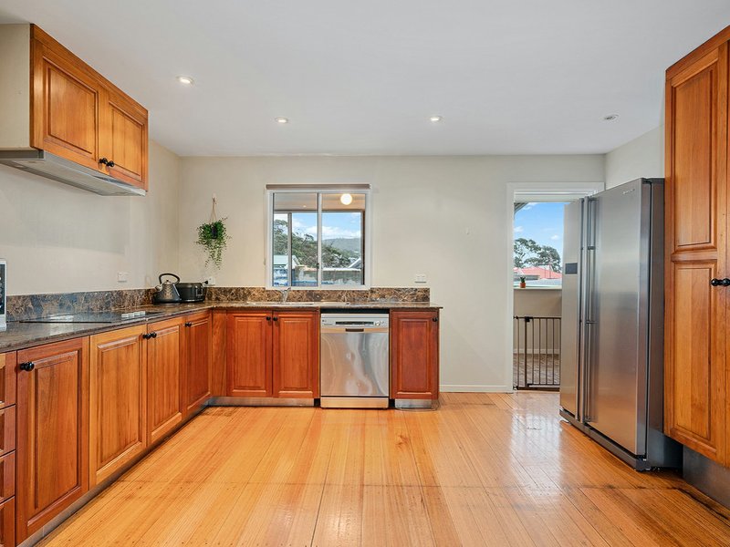 Photo - 4 Bycool Circle, Chigwell TAS 7011 - Image 7