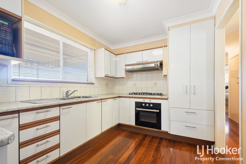 Photo - 4 Bygrave Street, Strathpine QLD 4500 - Image 3