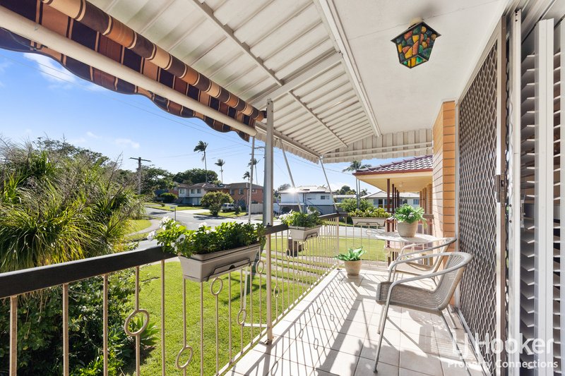 Photo - 4 Bygrave Street, Strathpine QLD 4500 - Image 12