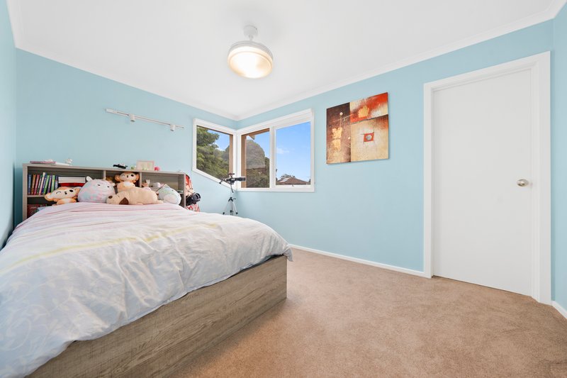 Photo - 4 Cairn Curren Close, Rowville VIC 3178 - Image 9