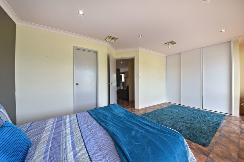 Photo - 4 Calabar Court, Merriwa WA 6030 - Image 4