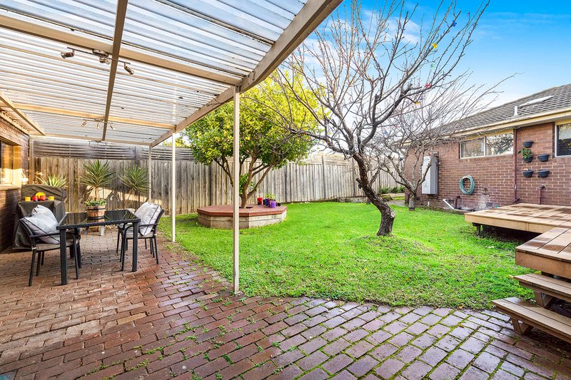 Photo - 4 Callaghan Court, Cheltenham VIC 3192 - Image 13