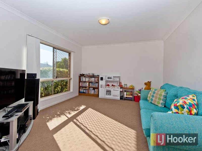 Photo - 4 Callum Place, Bracken Ridge QLD 4017 - Image 2