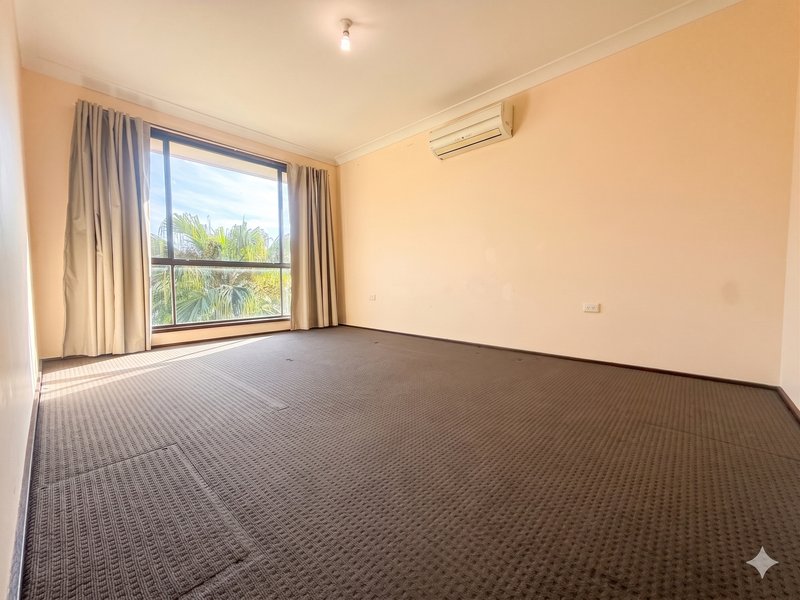 Photo - 4 Calypso Road, Cranebrook NSW 2749 - Image 3