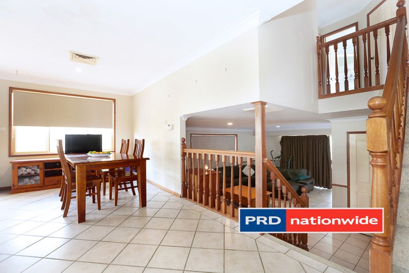 Photo - 4 Camellia Avenue, Glenmore Park NSW 2745 - Image 5