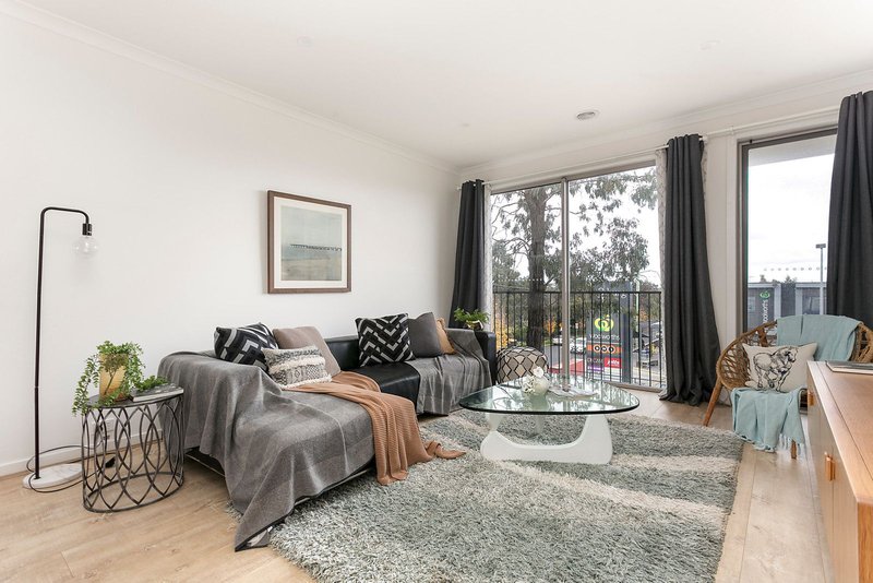 Photo - 4 Camera Walk, Coburg North VIC 3058 - Image 6
