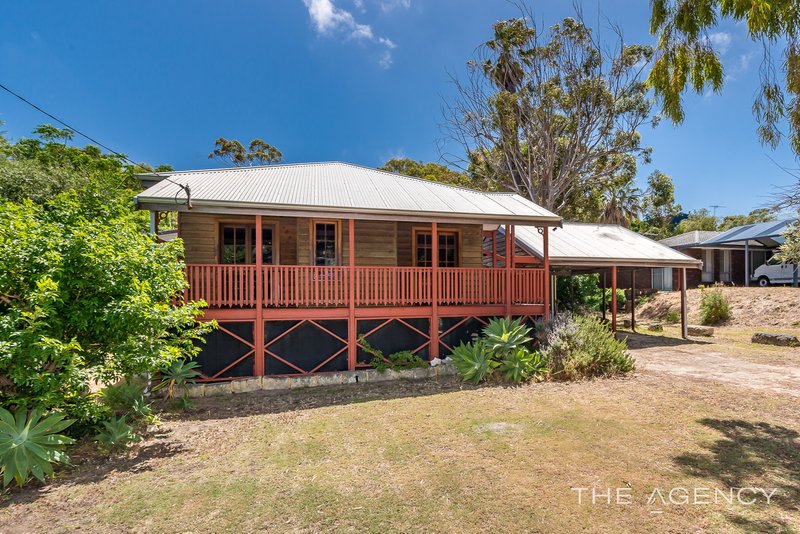 4 Cameron Street, Quinns Rocks WA 6030