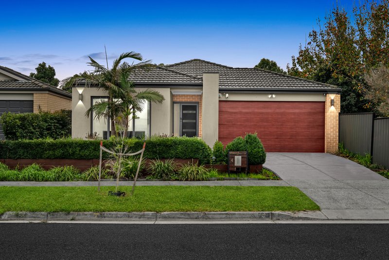 Photo - 4 Camolina Way, Clyde North VIC 3978 - Image 1