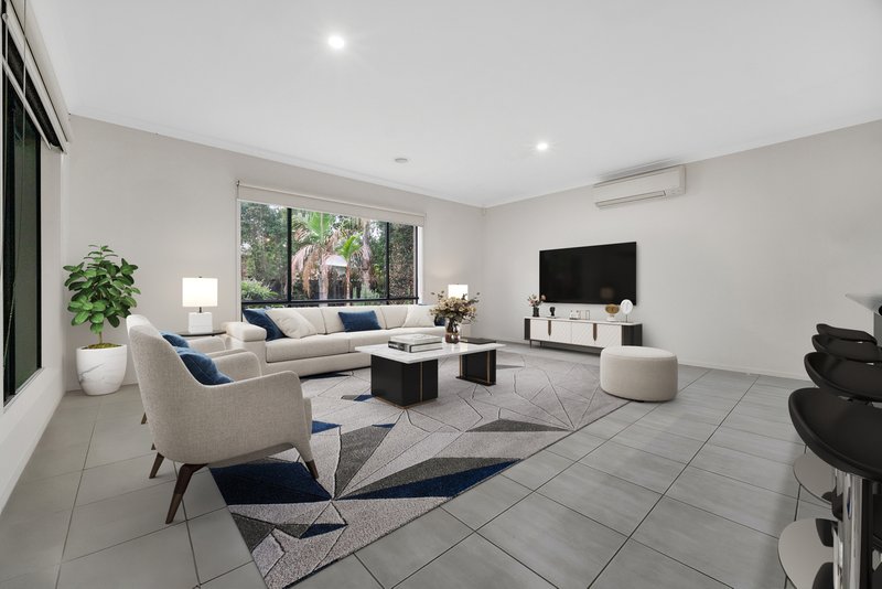 Photo - 4 Camolina Way, Clyde North VIC 3978 - Image 8