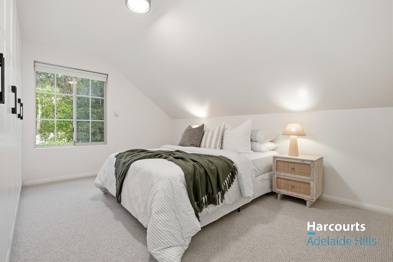 Photo - 4 Campbell Avenue, Crafers SA 5152 - Image 16