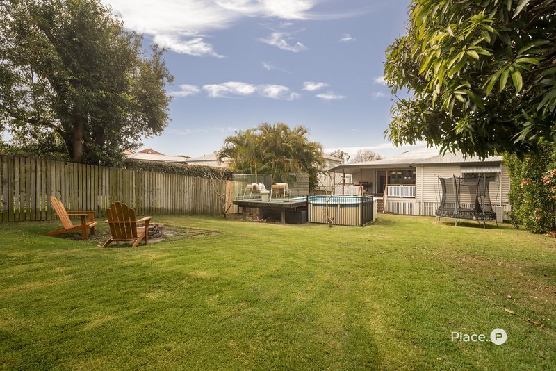 Photo - 4 Campbell Terrace, Wavell Heights QLD 4012 - Image 7