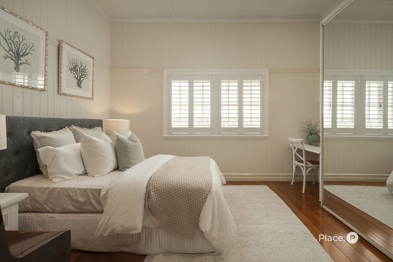 Photo - 4 Campbell Terrace, Wavell Heights QLD 4012 - Image 13