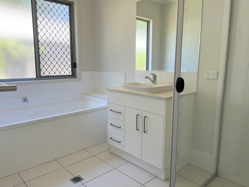 Photo - 4 Carcour Street, Everton Park QLD 4053 - Image 13